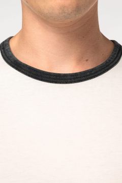 Ringer-T-Shirt mit kontrastierenden Kanten und verwaschenem Effekt für Herren, Foto 7