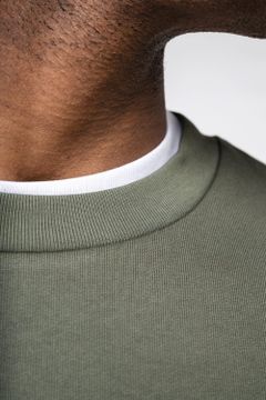 Unisex Sweatshirt mit Rundhalsausschnitt und hängenden Schultern aus gebürstetem Molton, Foto 8