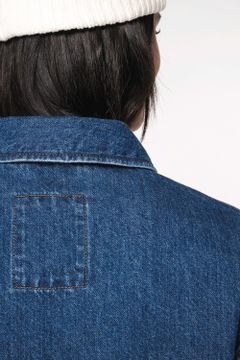 Unisex-Jeansjacke mit überschnittenen Schultern, Foto 8